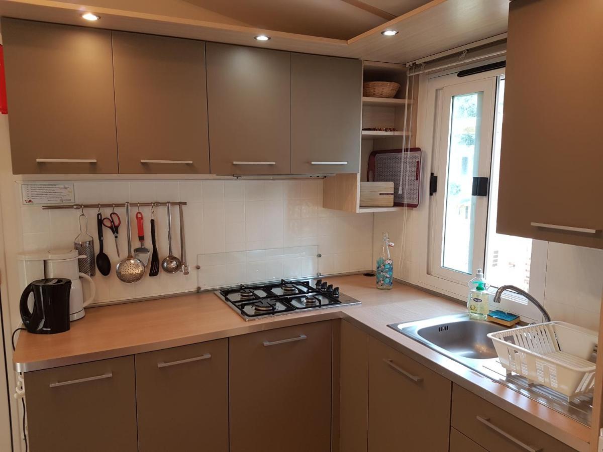 פור-א-נובל Mobil-Home Camping Novela מראה חיצוני תמונה